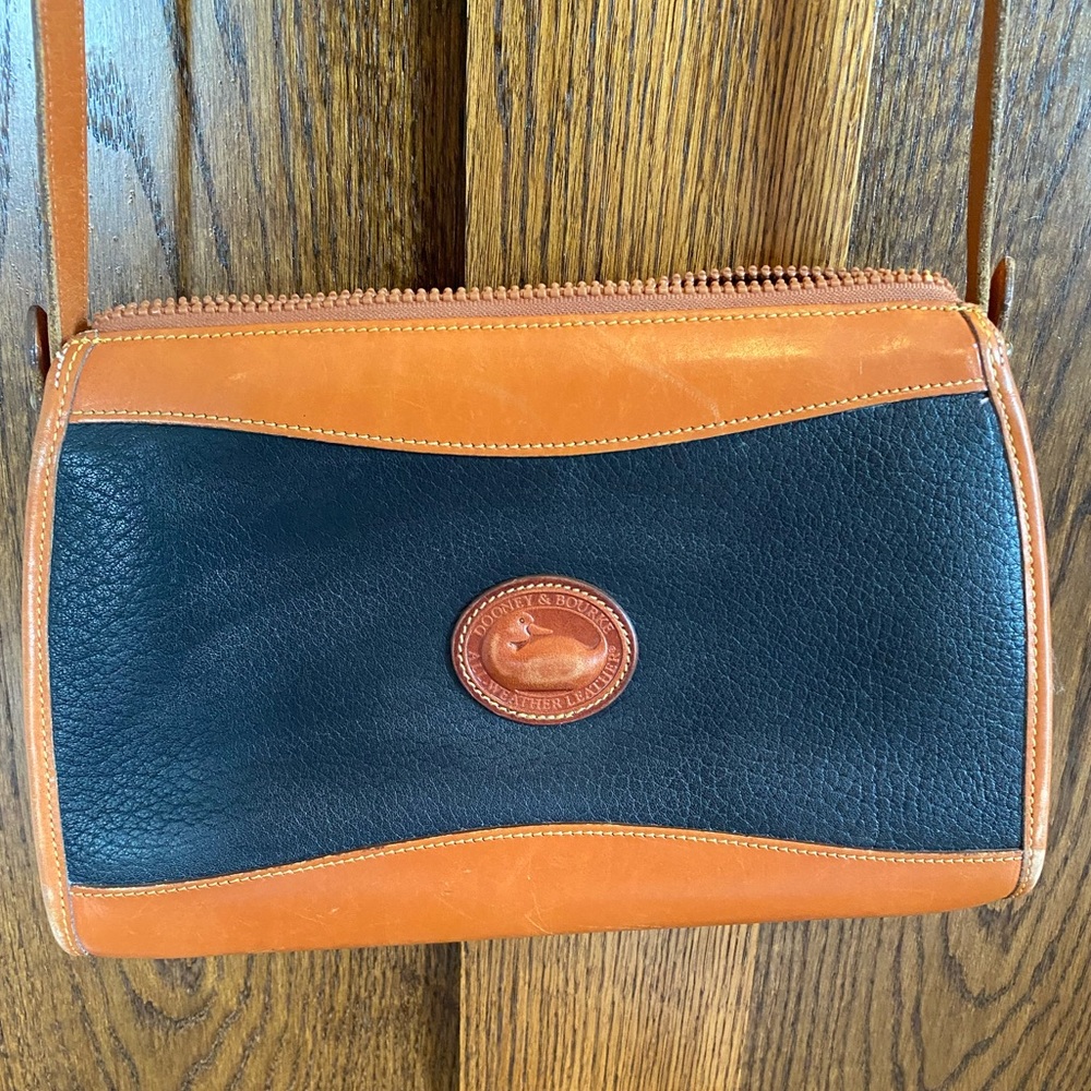 Dooney & Bourke vintage leather handbag